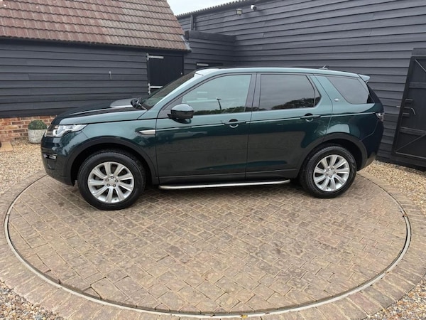 Used Land Rover Discovery Sport 2016 for sale - 76309351: Photo 32