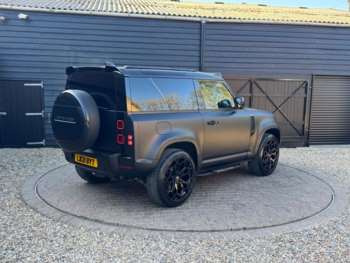 Used Land Rover Defender 2021 for sale - 74443524: Photo