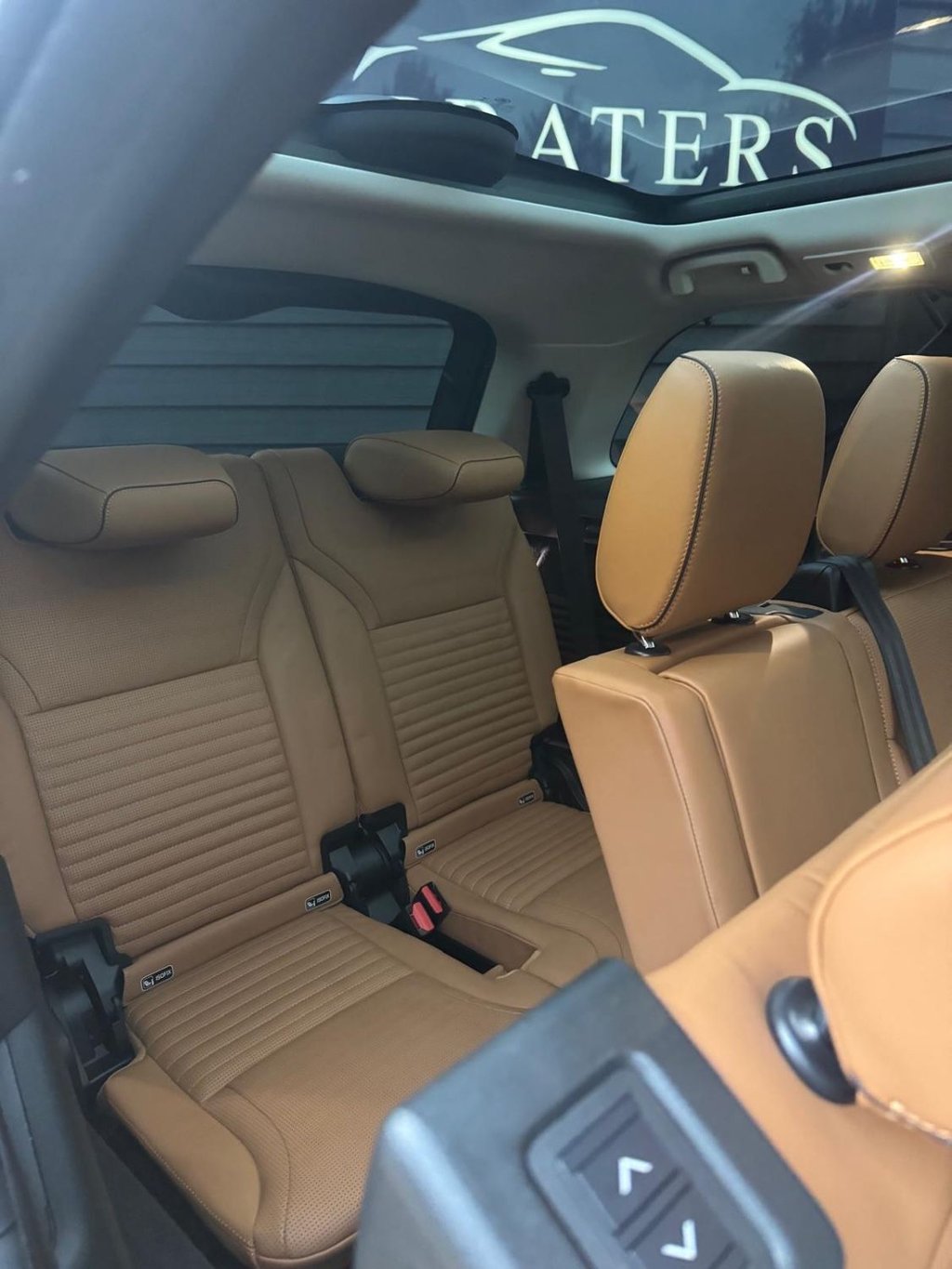 Used Land Rover Discovery 2019 for sale - 76962089: Photo 12