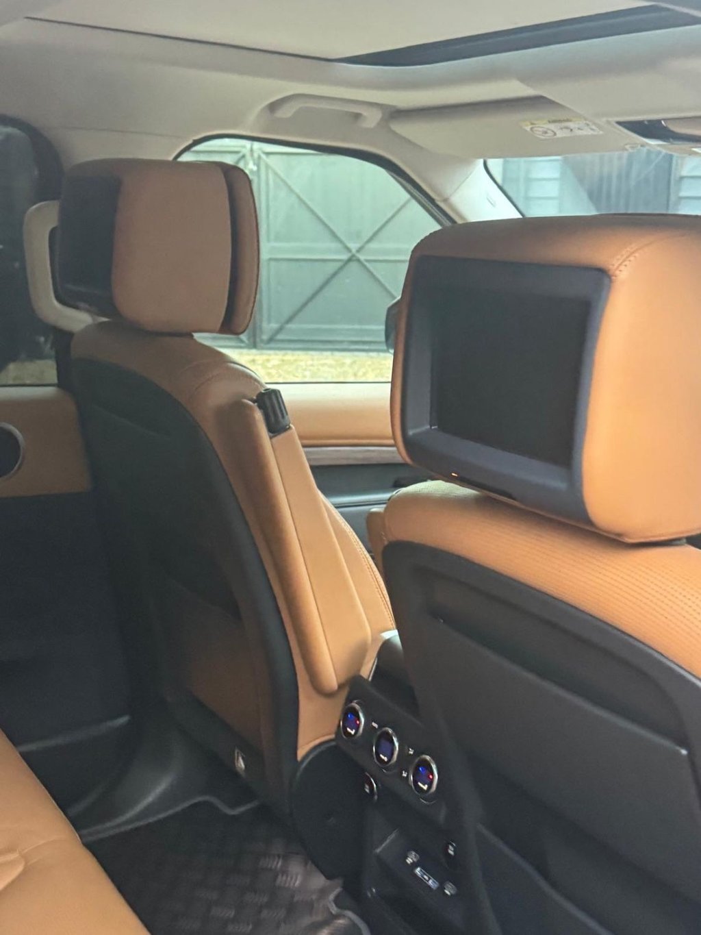 Used Land Rover Discovery 2019 for sale - 76962089: Photo 13