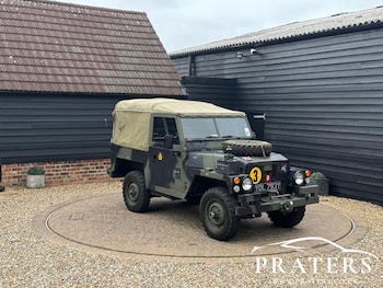 Land Rover - 90