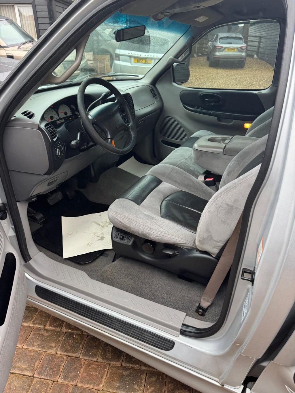 Used Ford F150 2004 for sale - 77631653: Photo 10