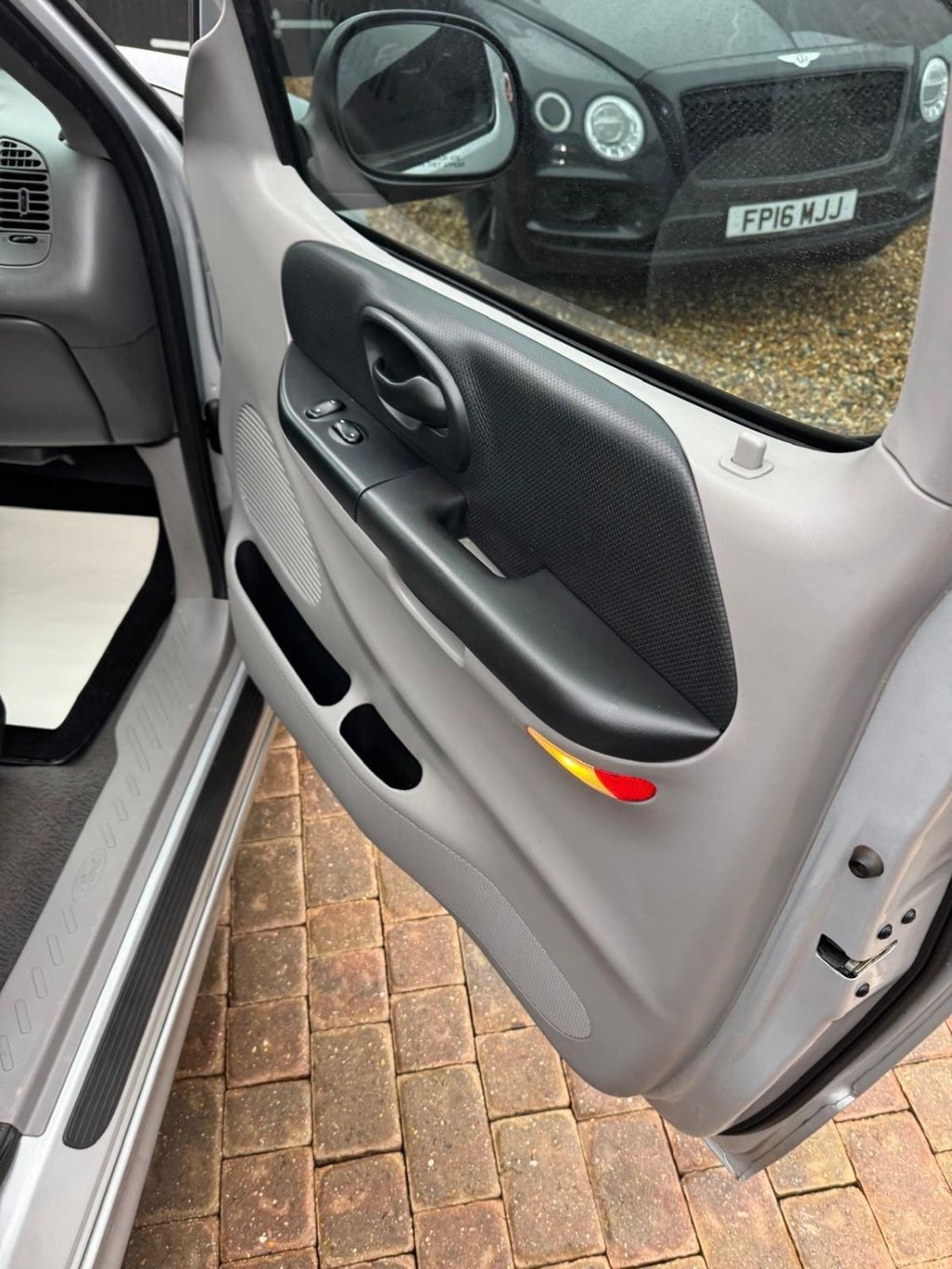 Used Ford F150 2004 for sale - 77631653: Photo 17