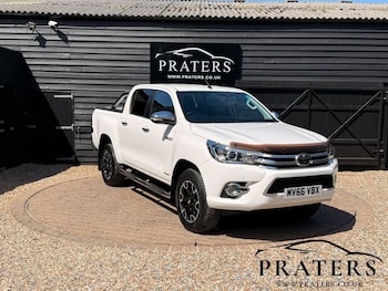 Used Toyota Hilux 2016 for sale - 79543423: Photo