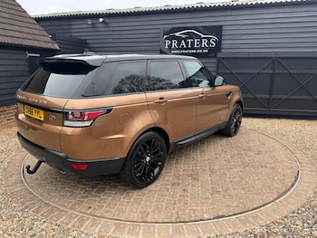 Used Land Rover Range Rover Sport 2016 for sale - 77971515: Photo