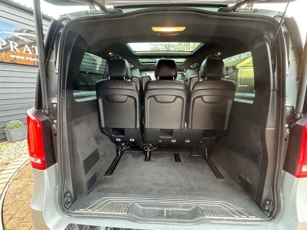 Used Mercedes-Benz V-Class 2020 for sale - 77239326: Photo 22