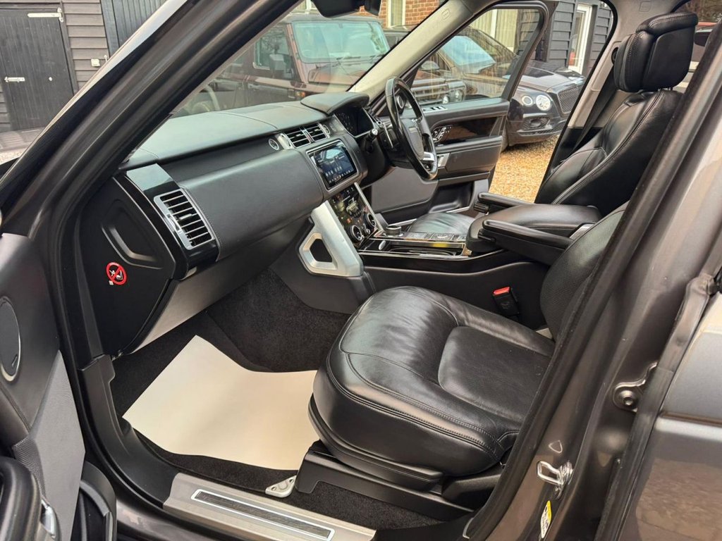 Used Land Rover Range Rover 2018 for sale - 76962225: Photo 10