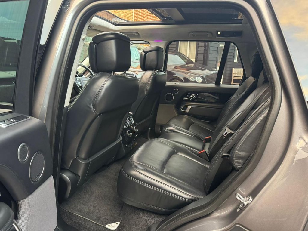 Used Land Rover Range Rover 2018 for sale - 76962225: Photo 11