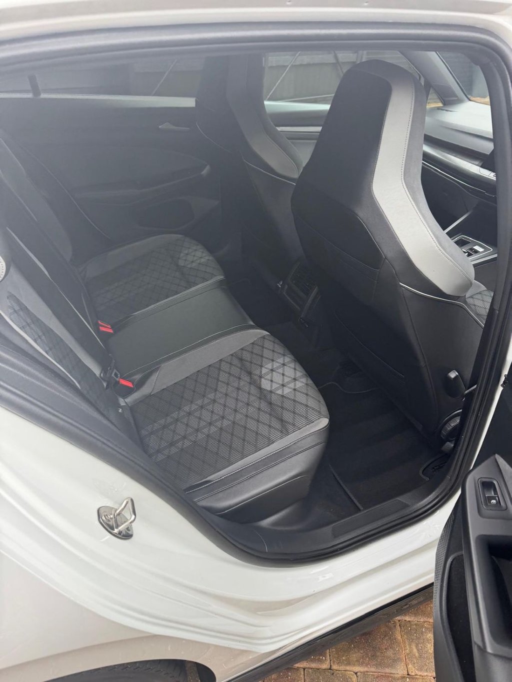 Used Volkswagen Golf 2020 for sale - 77647944: Photo 15