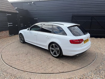 Used Audi A4 Avant 2012 for sale - 75671669: Photo