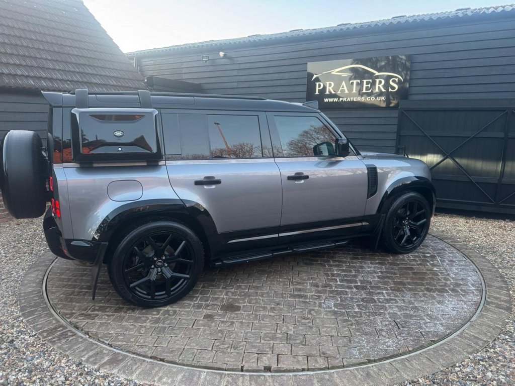 Used Land Rover Defender 2020 for sale - 77239392: Photo 24