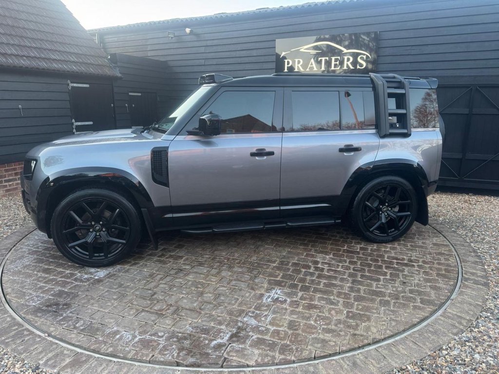 Used Land Rover Defender 2020 for sale - 77239392: Photo 31