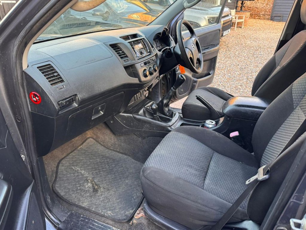 Used Toyota Hilux 2014 for sale - 78061837: Photo 12