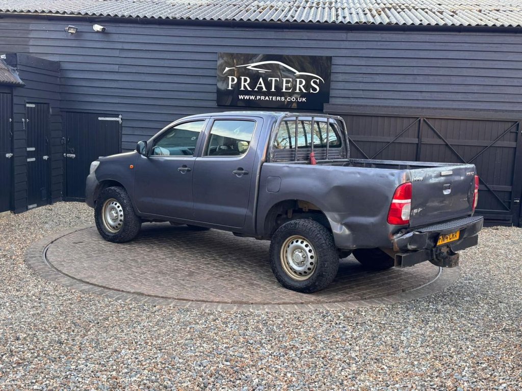 Used Toyota Hilux 2014 for sale - 78061837: Photo 3