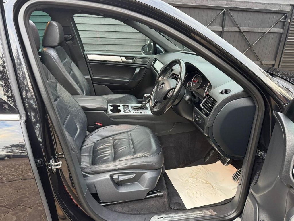 Used Volkswagen Touareg 2014 for sale - 76590820: Photo 9