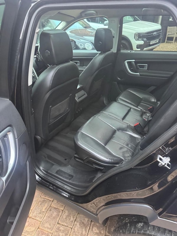 Used Land Rover Discovery Sport 2016 for sale - 76274022: Photo 12