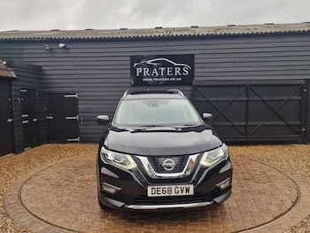 Used Nissan X-Trail 2018 for sale - 77631601: Photo