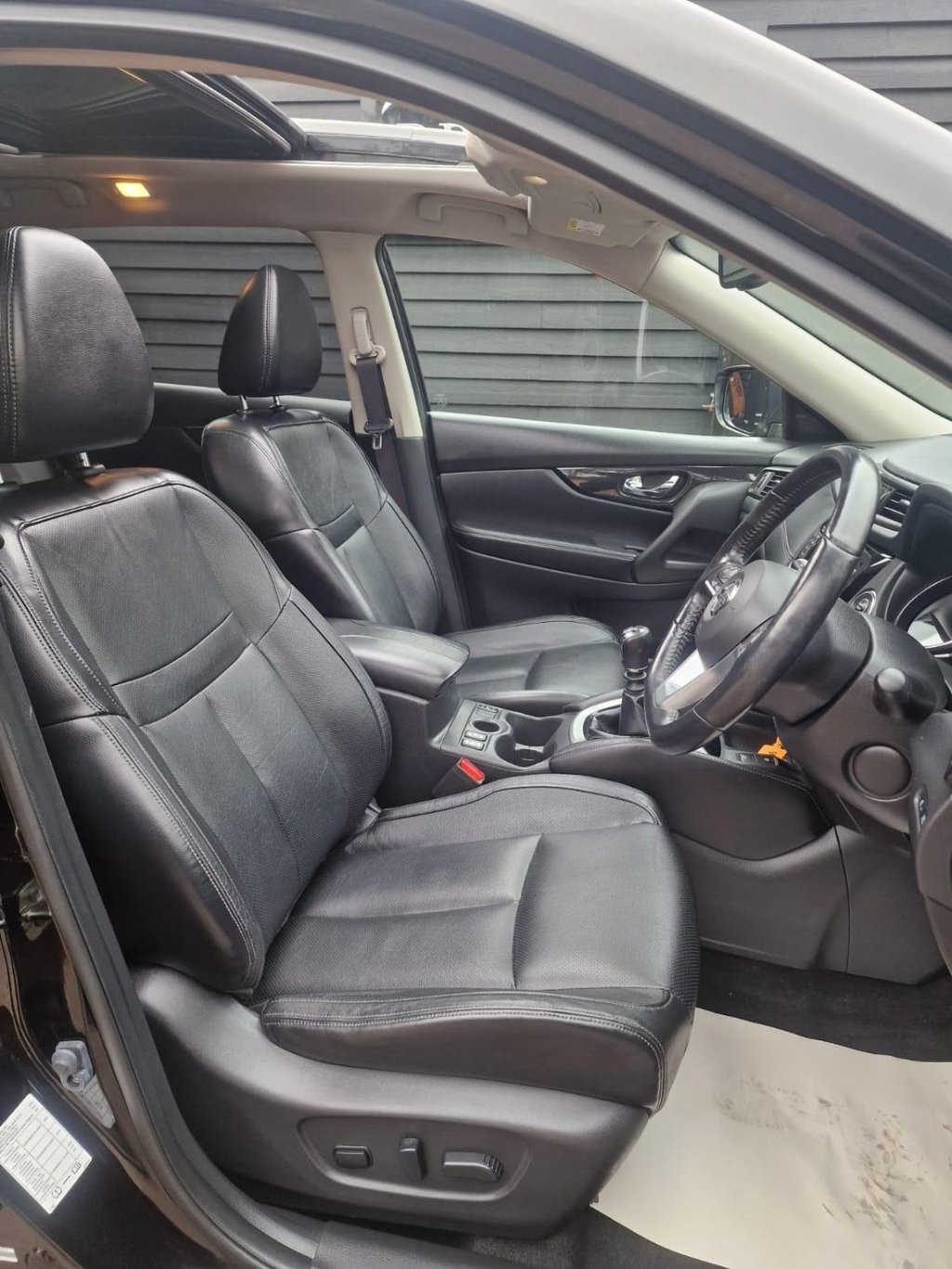 Used Nissan X-Trail 2018 for sale - 77631601: Photo 9