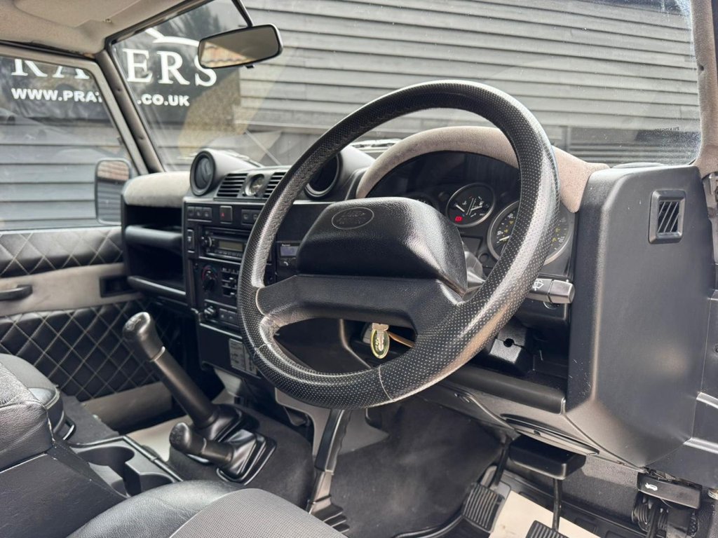 Used Land Rover Defender 2012 for sale - 78117598: Photo 10