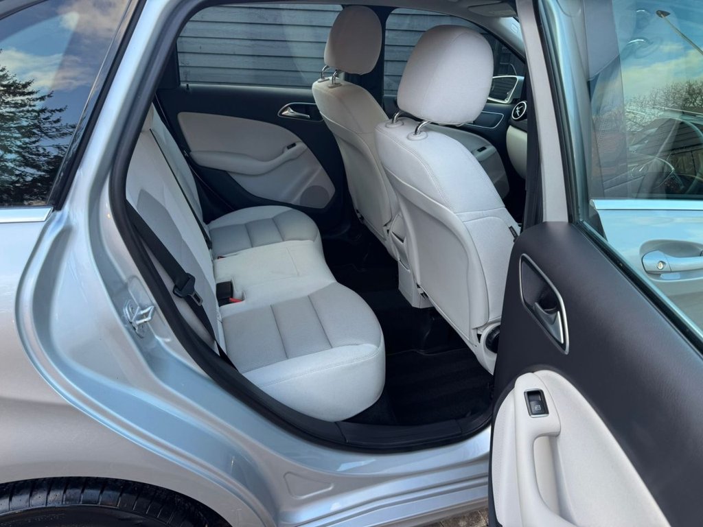 Used Mercedes-Benz B Class 2013 for sale - 77484999: Photo 10