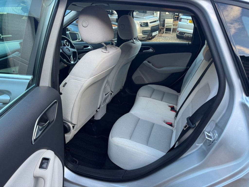 Used Mercedes-Benz B Class 2013 for sale - 77484999: Photo 12