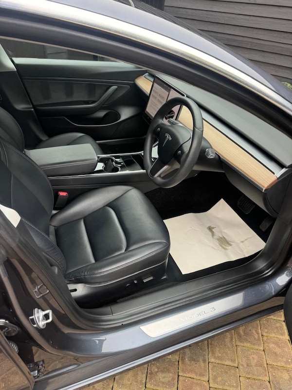 Used Tesla Model 3 2020 for sale - 72856113: Photo 10