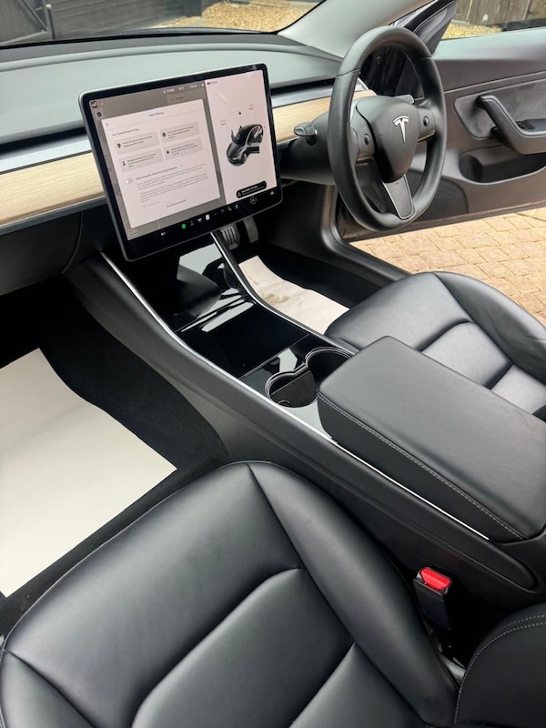 Used Tesla Model 3 2020 for sale - 72856113: Photo 12