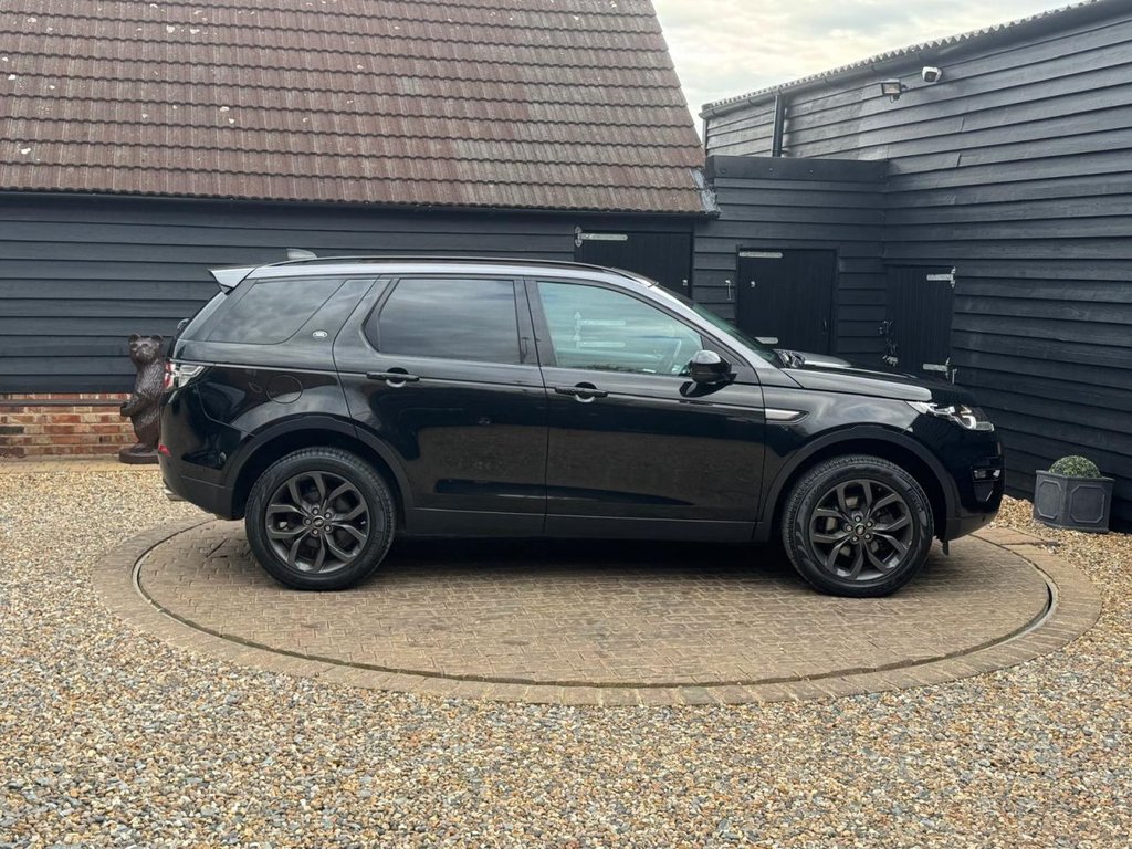 Used Land Rover Discovery Sport 2016 for sale - 77307397: Photo 7
