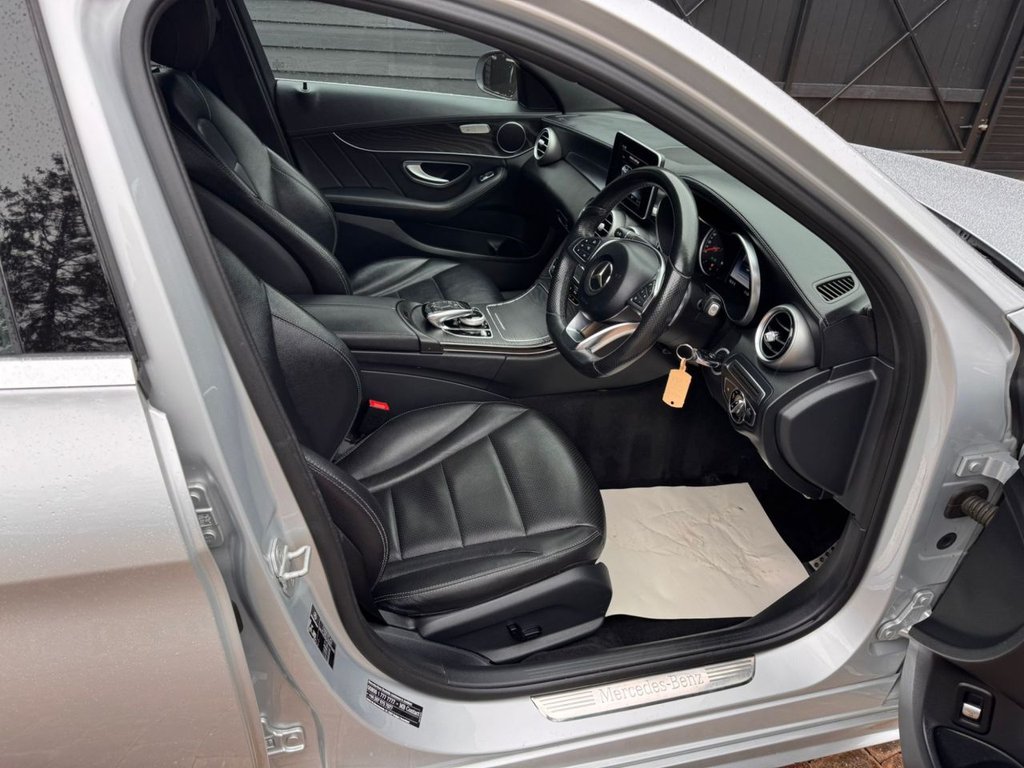 Used Mercedes-Benz C Class 2015 for sale - 77631596: Photo 9