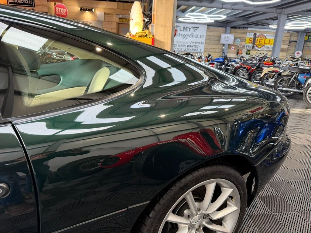 Used Aston Martin DB7 2001 for sale - 77241653: Photo 5