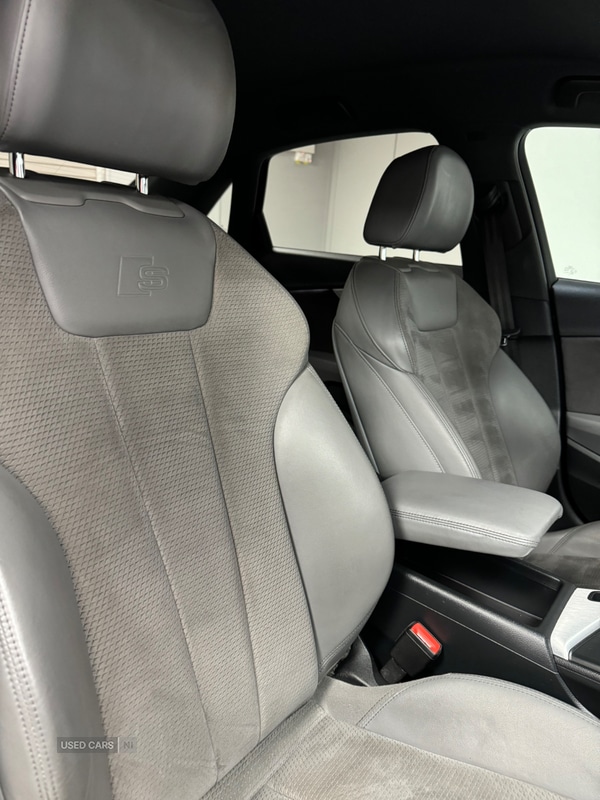 Used Audi A4 2018 for sale - 76551551: Photo 13