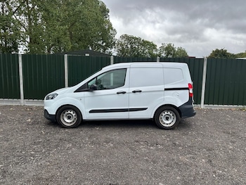Used Ford Transit Courier 2018 for sale - 75406247: Photo
