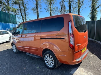 Used Ford Tourneo Custom 2019 for sale - 78422909: Photo