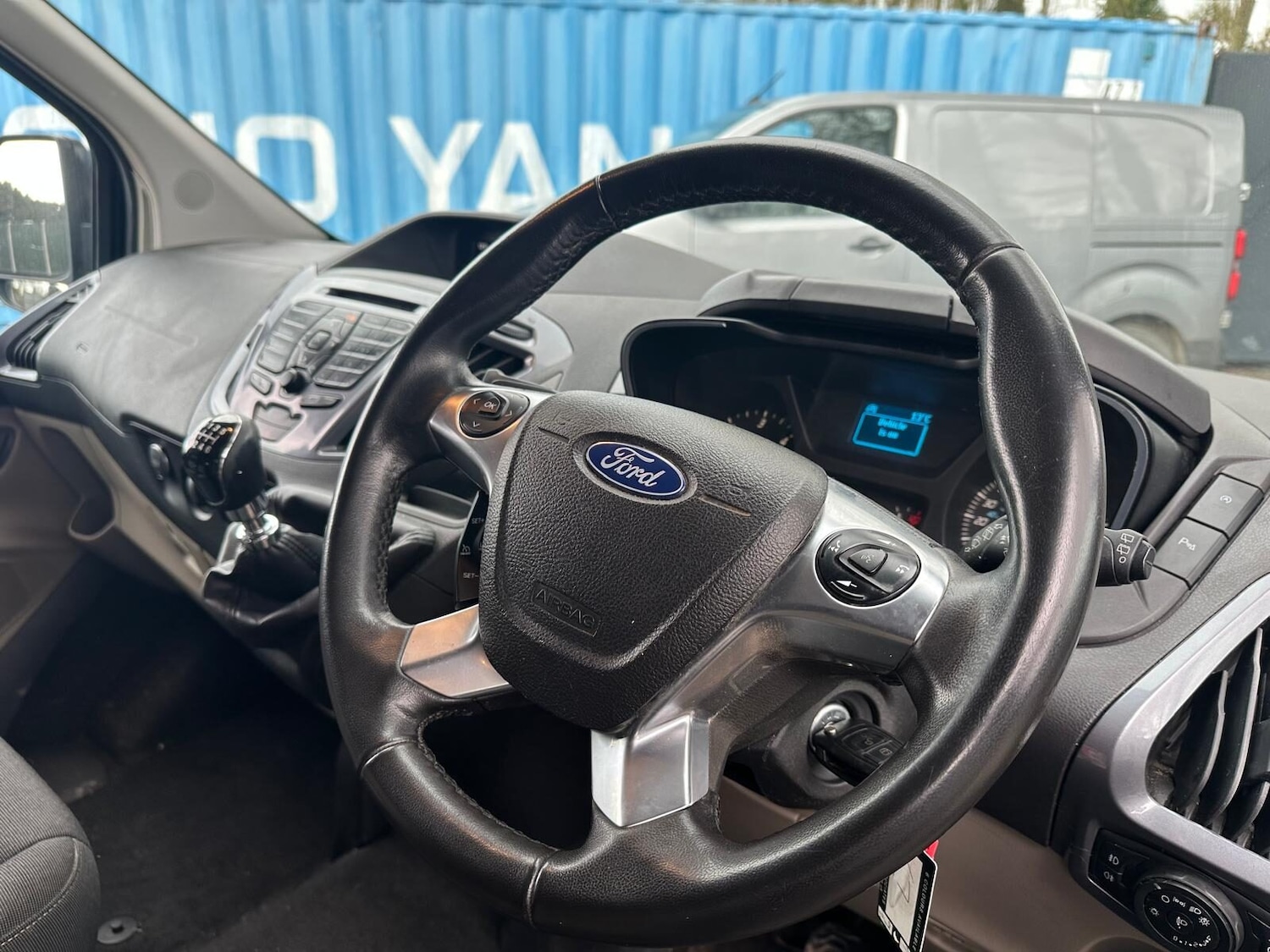 Used Ford Tourneo Custom 2018 for sale - 77902680: Photo 10