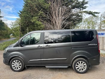 Used Ford Tourneo Custom 2018 for sale - 79761467: Photo