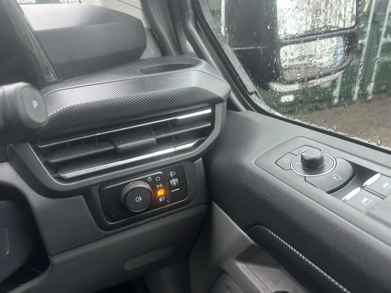 Used Ford Transit Custom 2023 for sale - 77283938: Photo 11