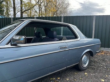 Used Mercedes-Benz C Class 1986 for sale - 76495493: Photo