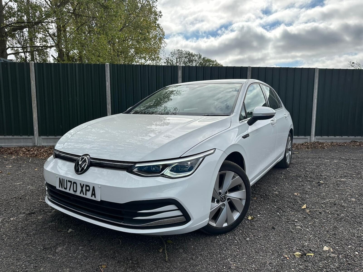 Used Volkswagen Golf 2020 for sale - 76182568: Photo 1