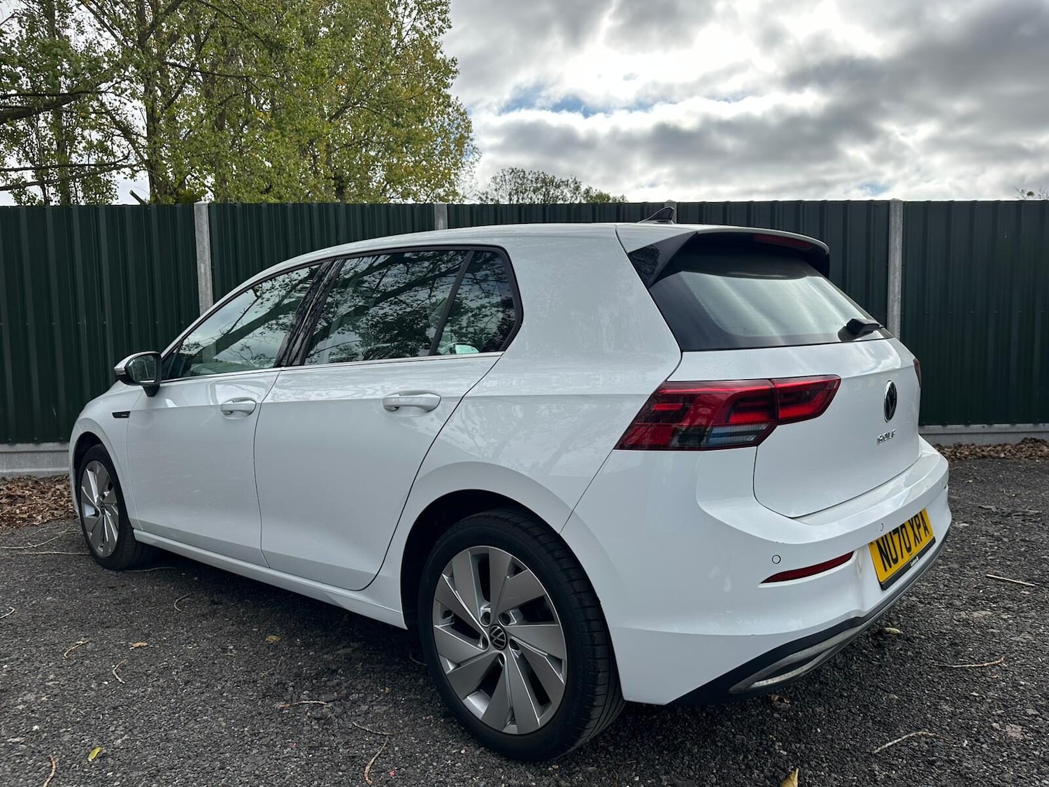 Used Volkswagen Golf 2020 for sale - 76182568: Photo 3