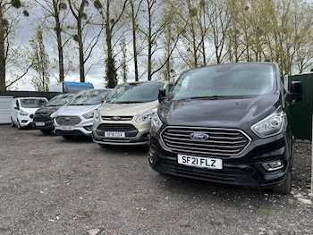 Used Ford Tourneo Custom 2018 for sale - 78179432: Photo