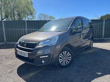 Used Peugeot Partner 2018 for sale - 78422872: Photo