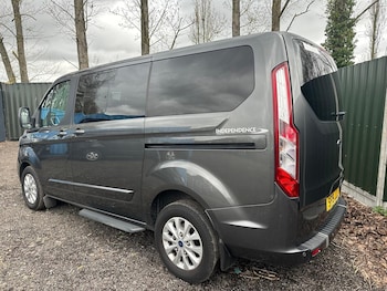 Used Ford Tourneo Custom 2019 for sale - 77902683: Photo