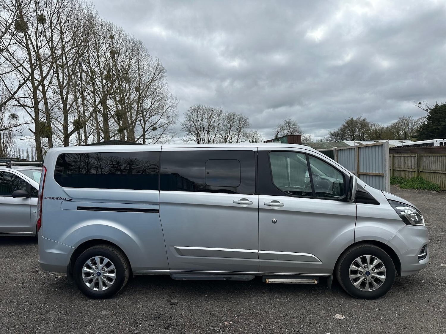 Used Ford Tourneo Custom 2019 for sale - 78111886: Photo 2