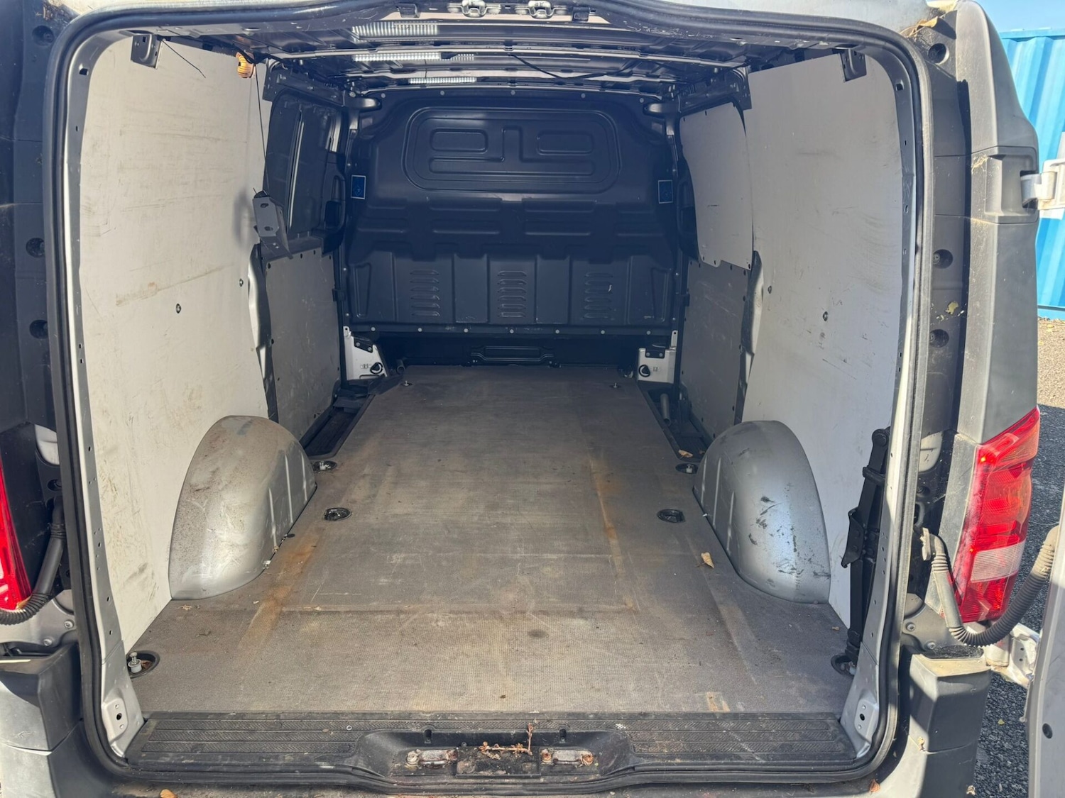 Used Mercedes-Benz Vito 2018 for sale - 76077898: Photo 18