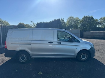 Used Mercedes-Benz Vito 2018 for sale - 76077898: Photo