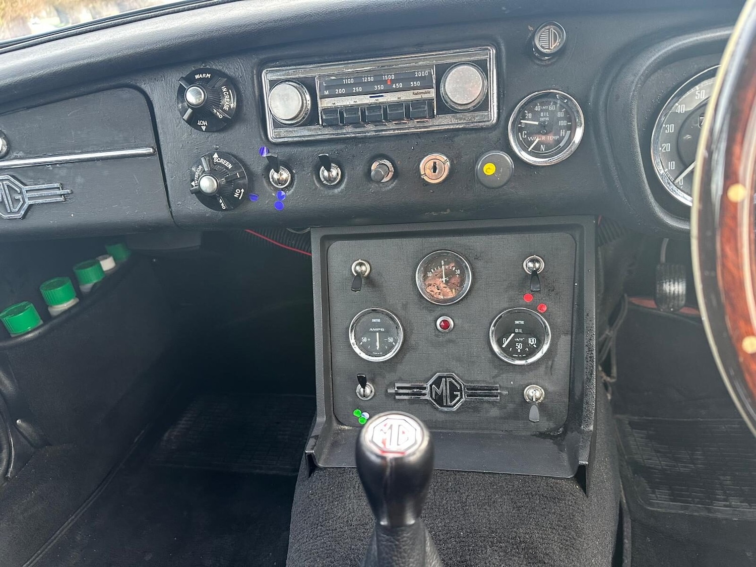 Used MG MGB GT 1970 for sale - 77026437: Photo 14