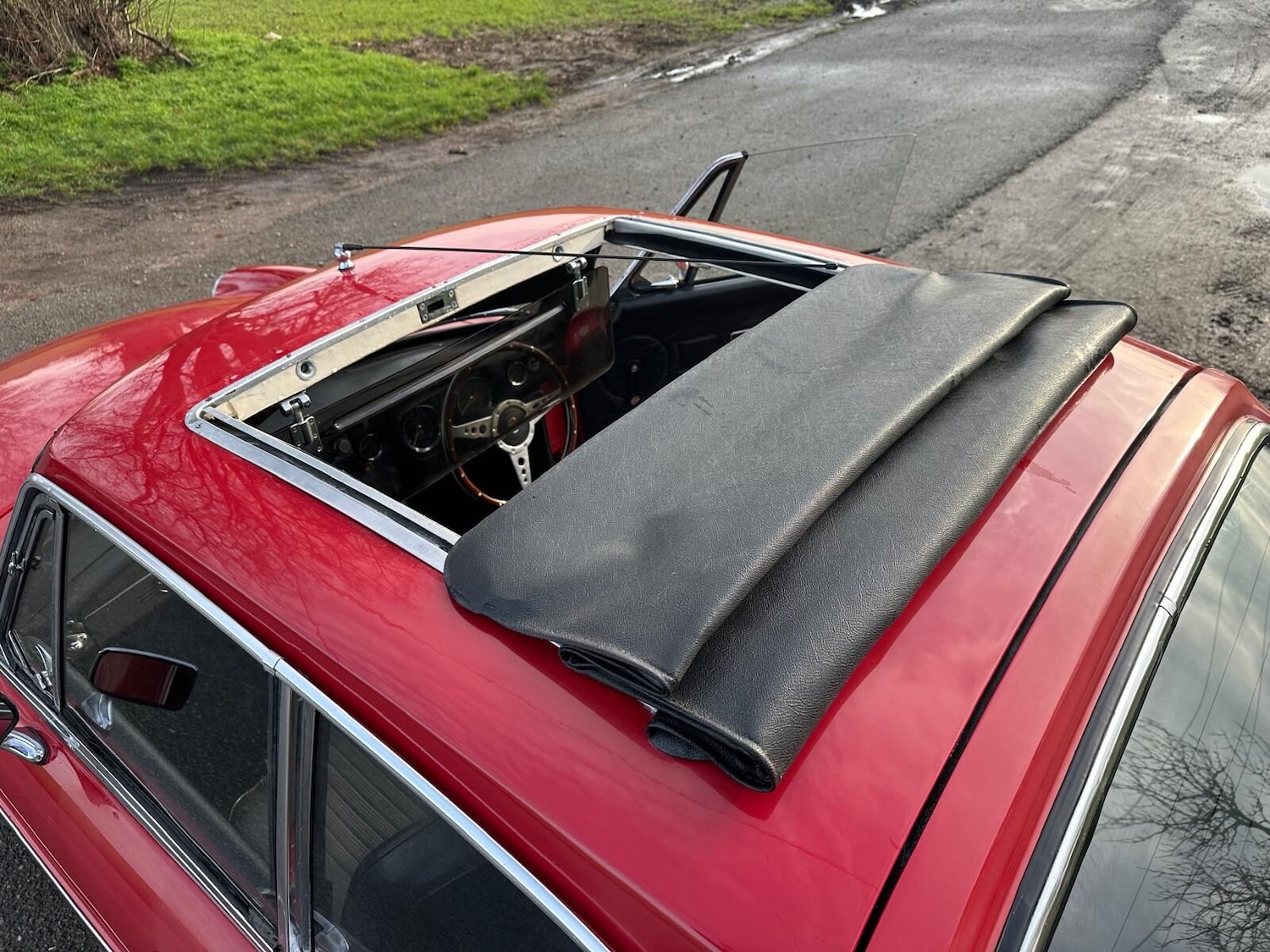 Used MG MGB GT 1970 for sale - 77026437: Photo 23