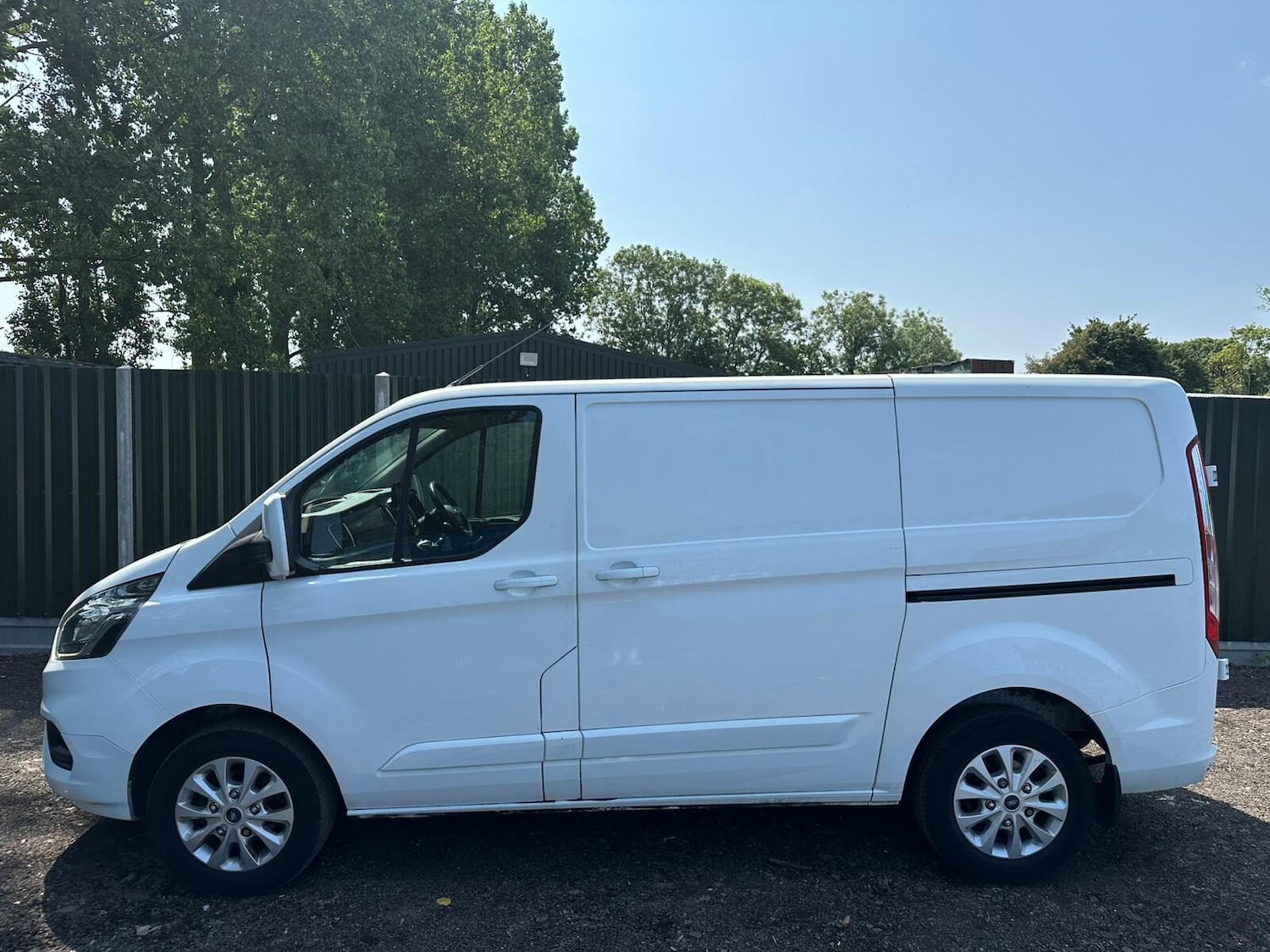 Used Ford Transit Custom 2022 for sale - 77901079: Photo 2