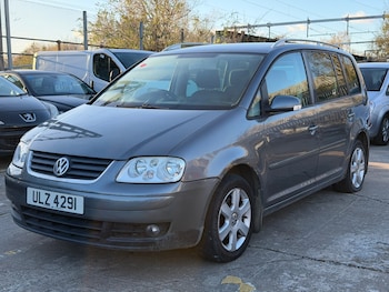 Used Volkswagen Touran undefined for sale - 76648253: Photo