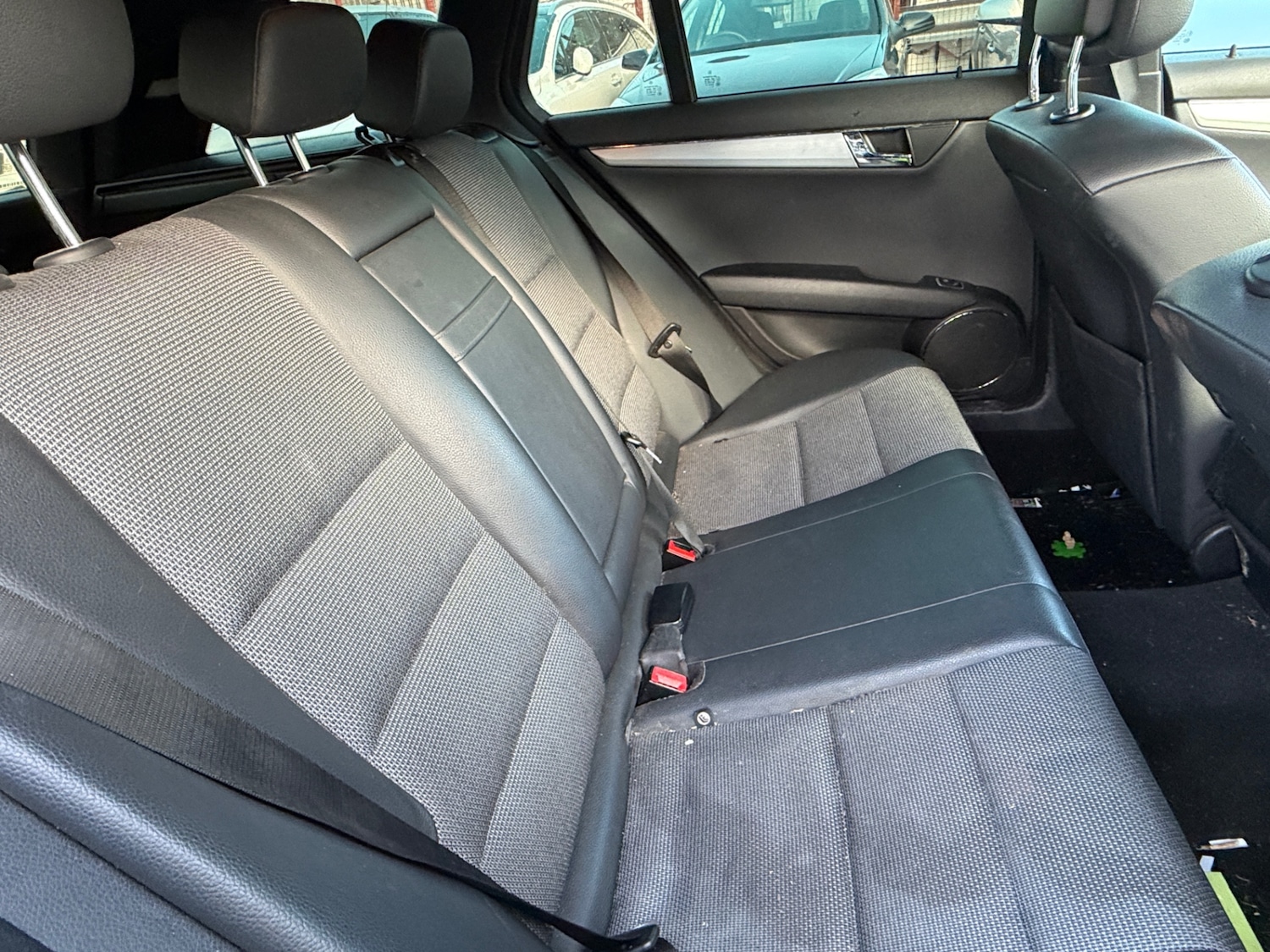 Used Mercedes-Benz C Class 2009 for sale - 77351145: Photo 11